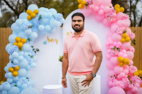 Gender reveal photograph 2