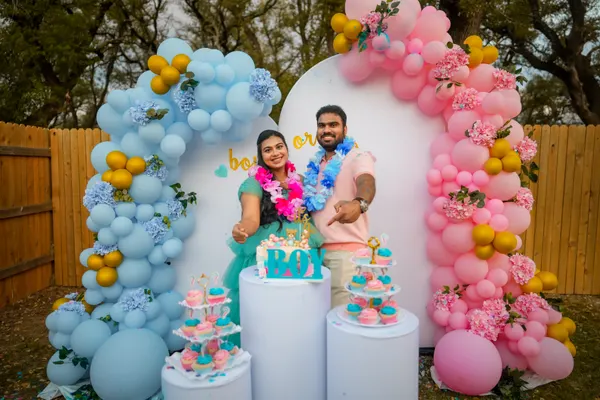 Gender reveal photograph 16