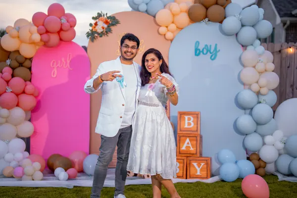 Gender reveal photograph 21