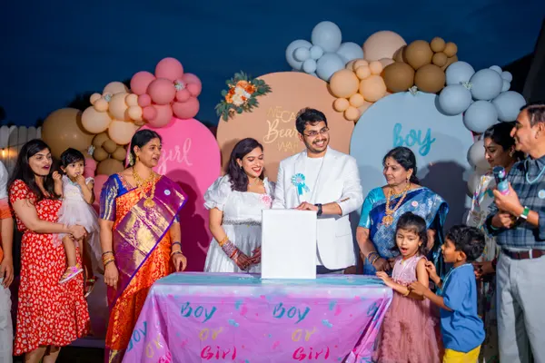 Gender reveal photograph 23