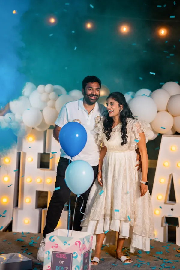 Gender reveal photograph 35