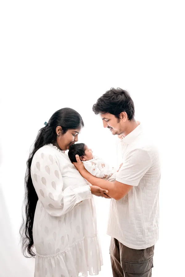 Newborn photograph 32