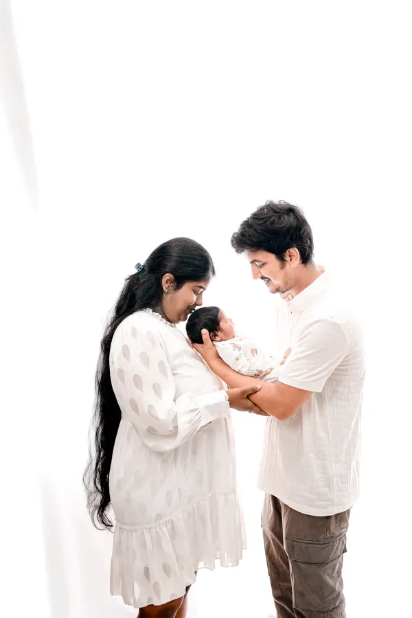Newborn photograph 34