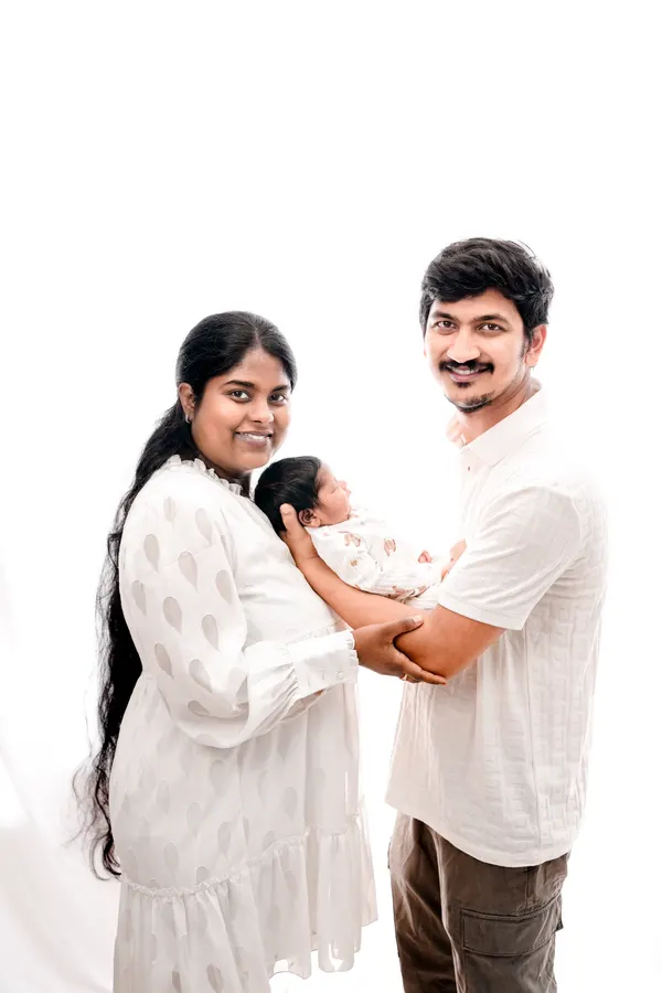 Newborn photograph 38